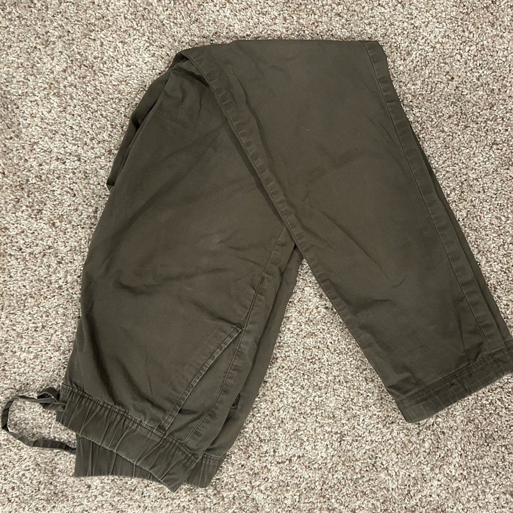 Abercrombie Men's Olive Green Pants